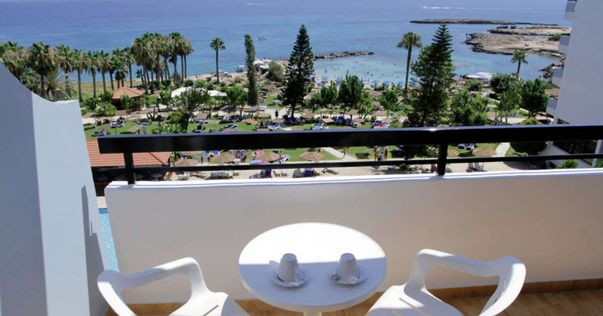 Een foto van Cavo Maris Beach Hotel