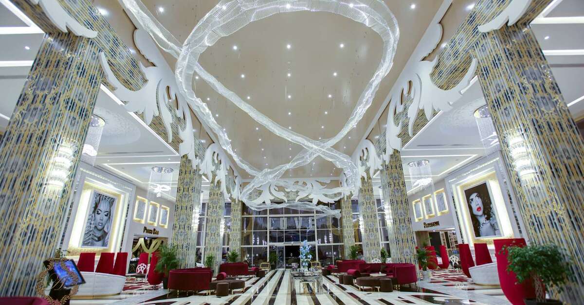 Ein Foto vom Innenbereich im Azura Deluxe Resort & Spa