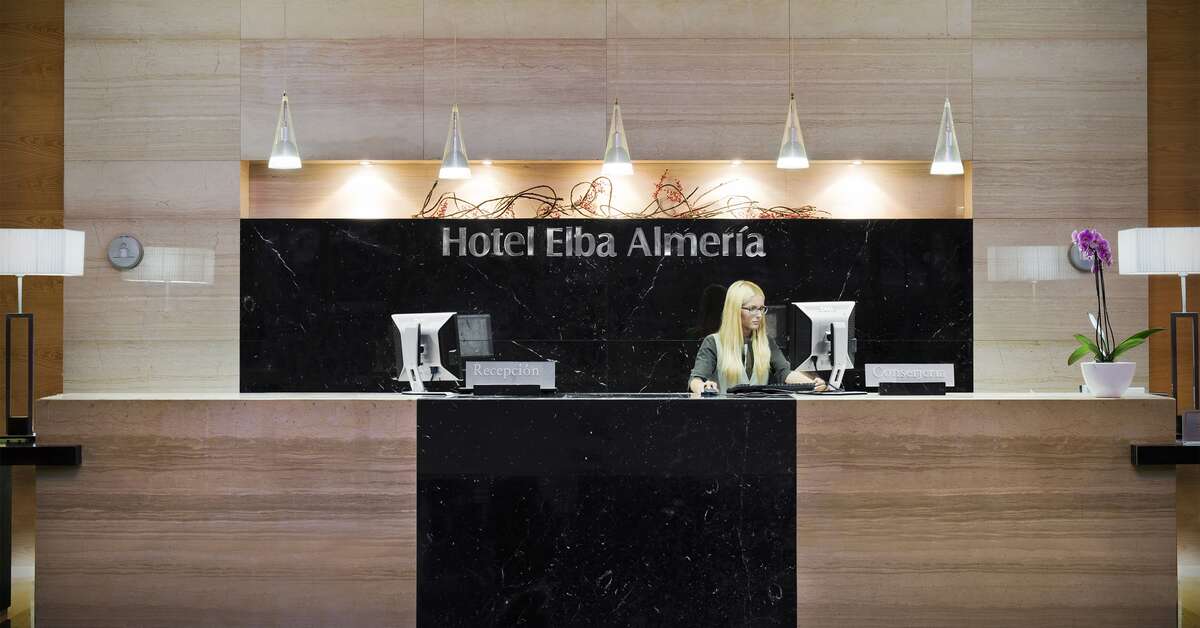 Een foto van het interieur van Elba Almeria Business & Convention Hotel