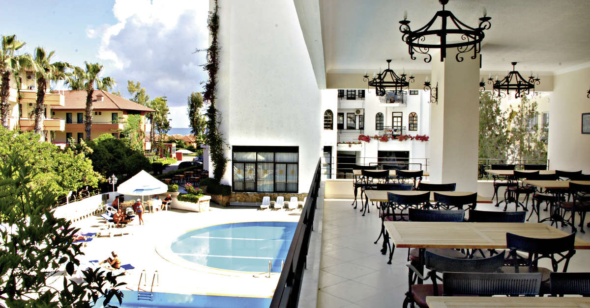 Een foto van het terras bij Hotel Boulevard