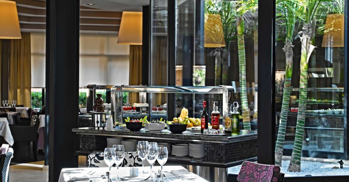 Een foto van het terras bij Protur Turo Pins Hotel