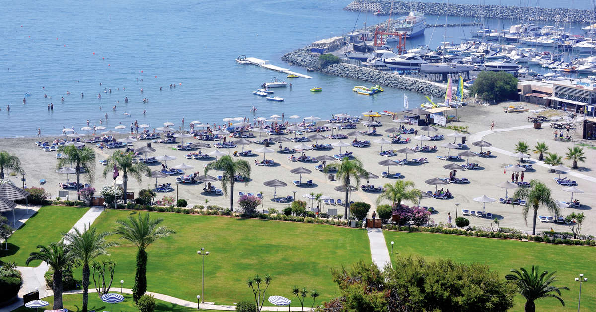 Een foto van St. Raphael Resort