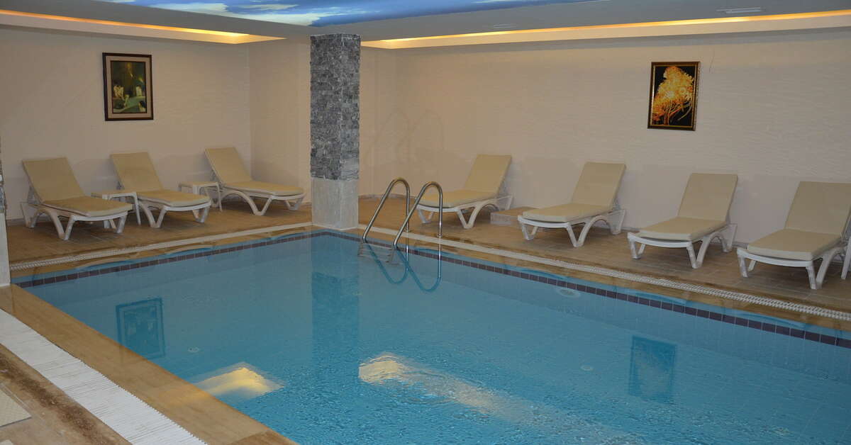 Een foto van het zwembad bij Acar Hotel