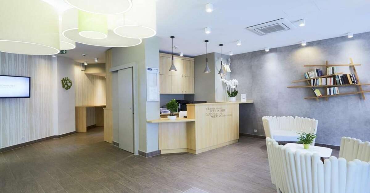 Een foto van de faciliteiten bij Hotel Kyriad Paris Montmartre
