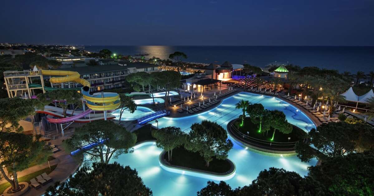 Ein Foto vom Pool im Papillon Ayscha Resort & Spa