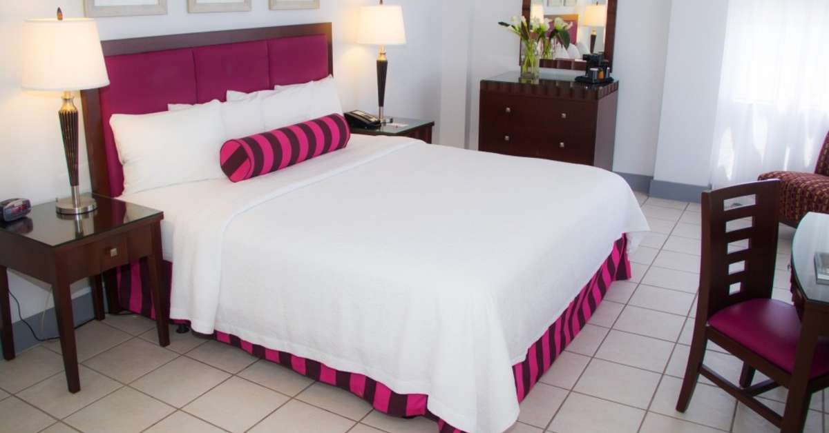 Een foto van Marseilles Hotel