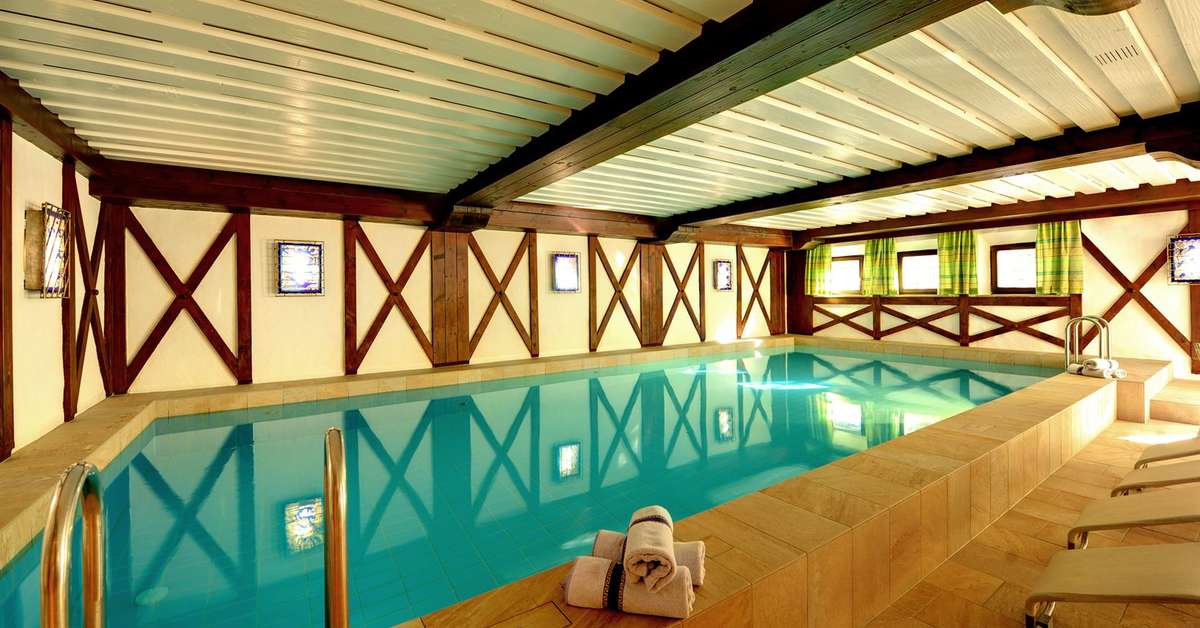 Een foto van het zwembad bij Hotel Arlberg