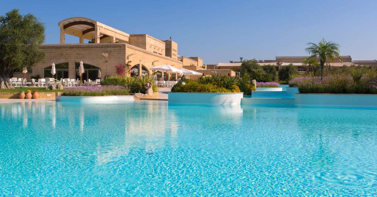 Een foto van het zwembad bij Vivosa Apulia Resort