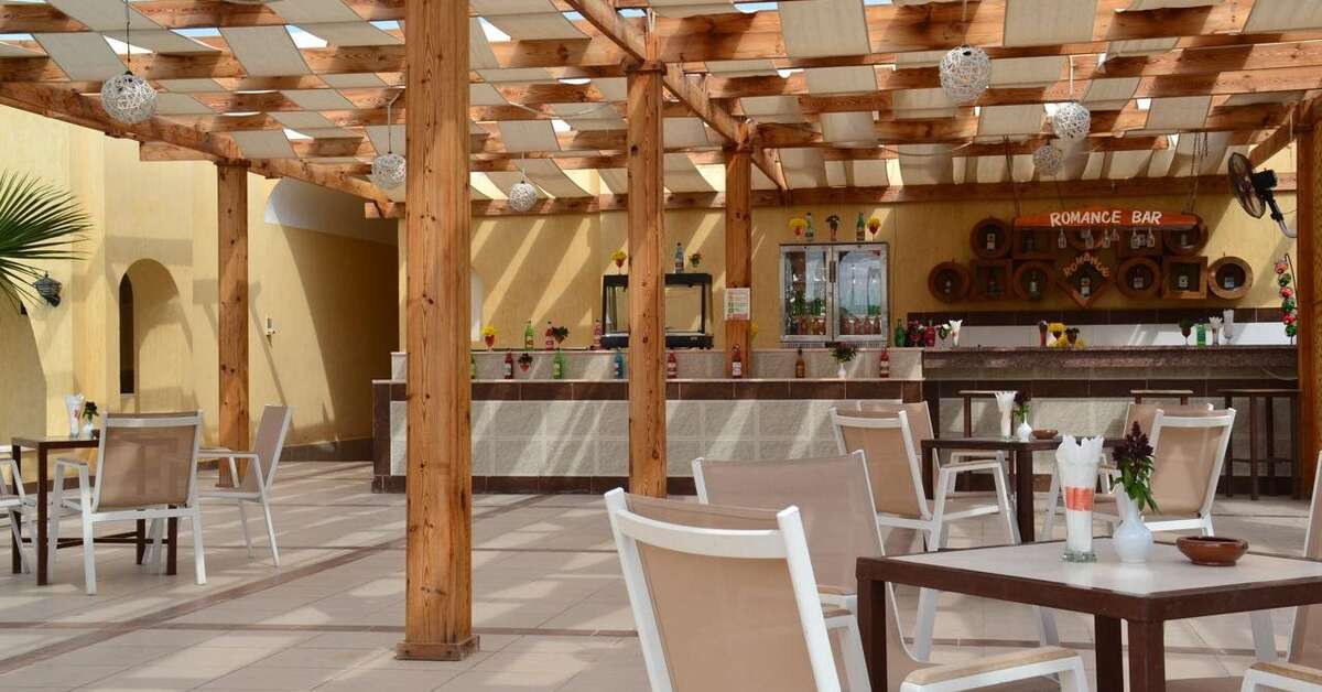 Een foto van Romance Regency Club