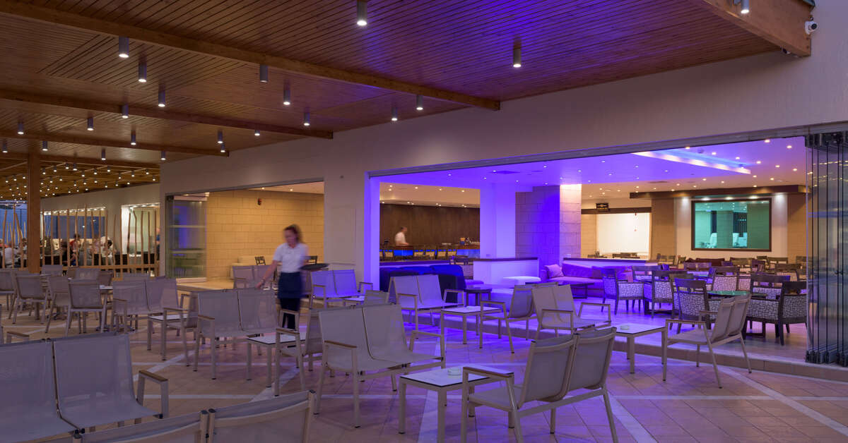 Een foto van de faciliteiten bij Avra Beach Resort Hotel & Bungalows