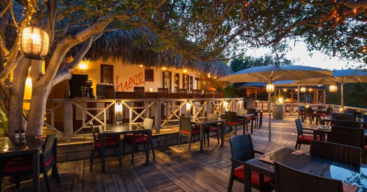 Een foto van het terras bij Morena Resort
