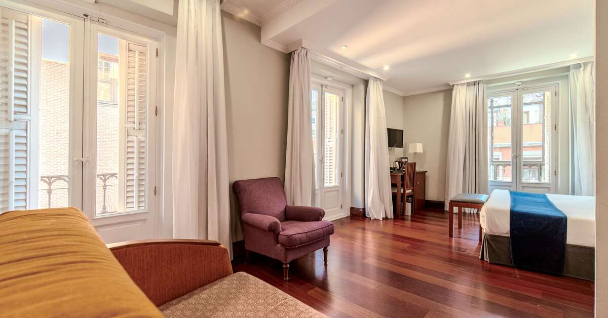 Een foto van ITC Infantas by Soho Boutique