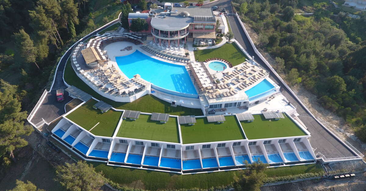 Een foto van het zwembad bij Alia Palace Luxury Hotel