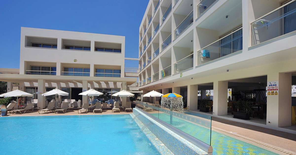 Ein Foto Nelia Gardens Hotel