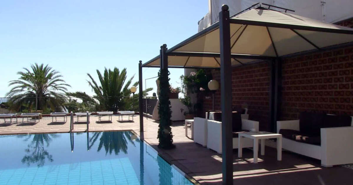 Een foto van het zwembad bij Hotel Villa Esperia