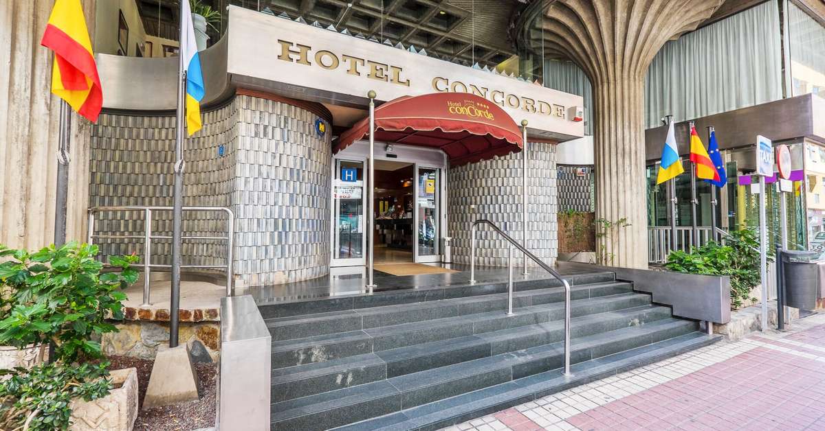Ein Foto von der Außenansicht des Hotel Concorde