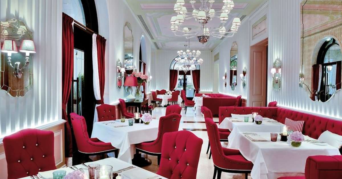 Een foto van Regent Porto Montenegro
