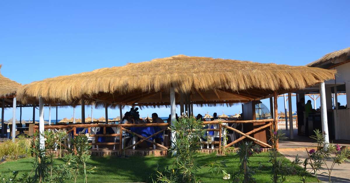 Een foto van de buitenkant van Hotel Eden Yasmine
