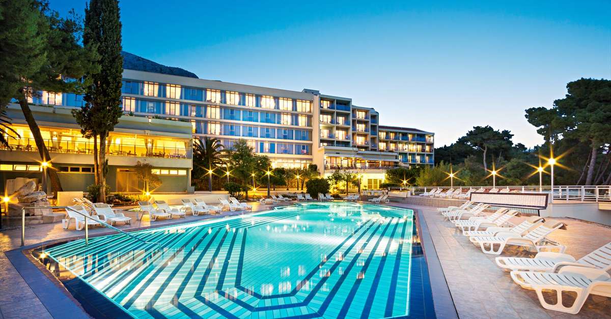 Een foto van het zwembad bij Aminess Vival Grand Azur Hotel