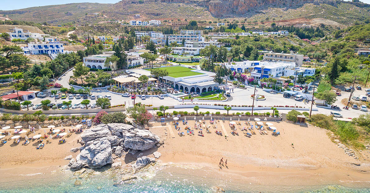 Een foto van de buitenkant van Porto Angeli Beach Resort