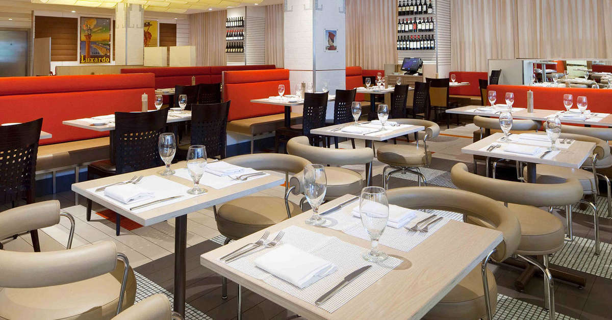 Een foto van The New Yorker Hotel by Lotte Hotels