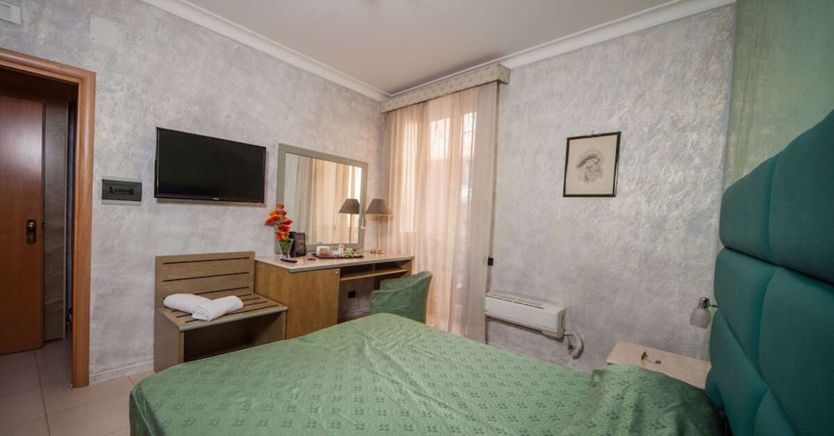 Een foto van Hotel La Pace Napoli