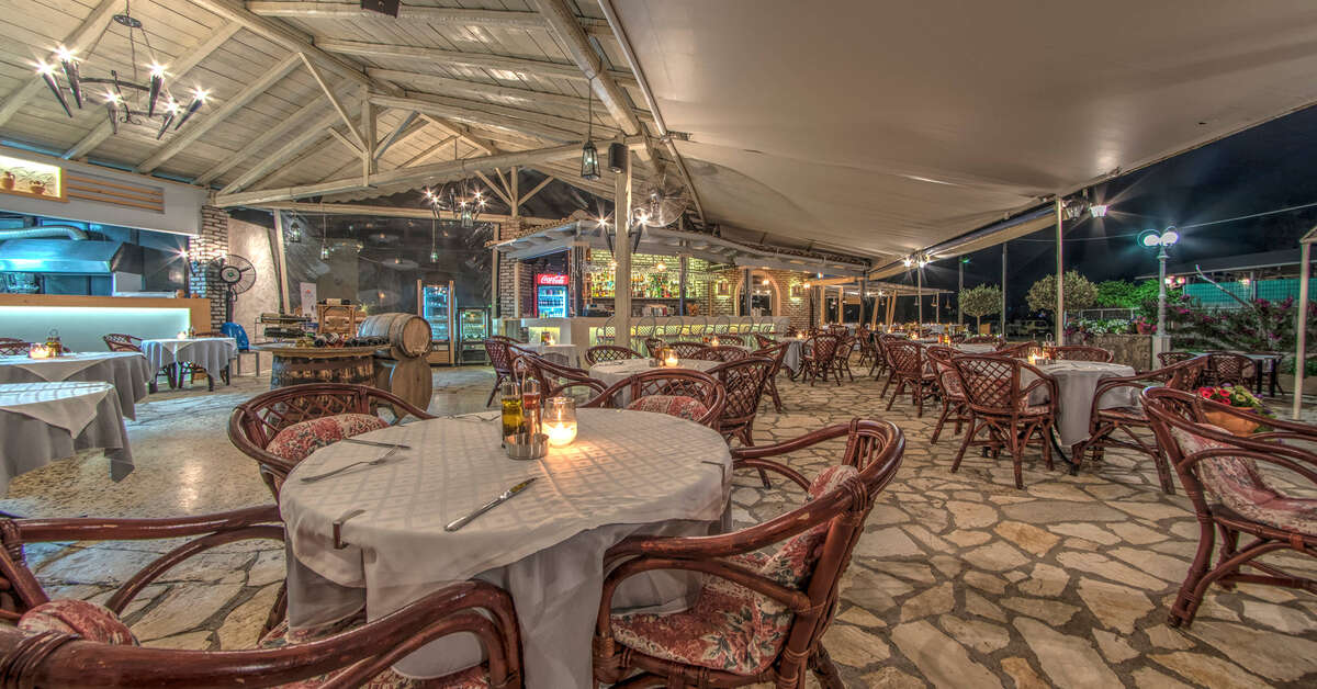Een foto van de faciliteiten bij Iliada Beach Hotel