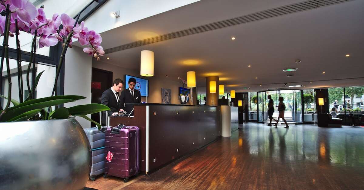 Een foto van het interieur van Concorde Montparnasse Hotel