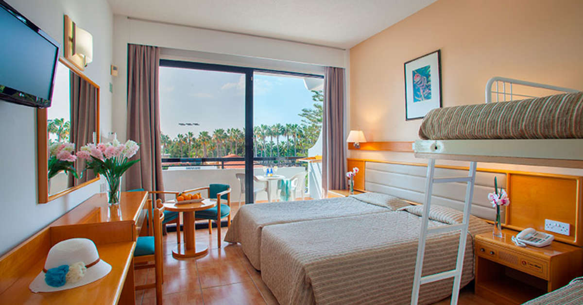 Een foto van Cavo Maris Beach Hotel