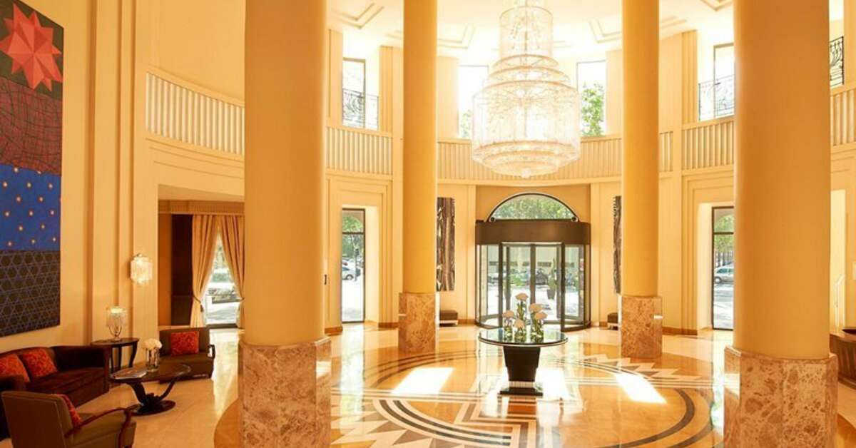 Een foto van het interieur van The Westin Valencia