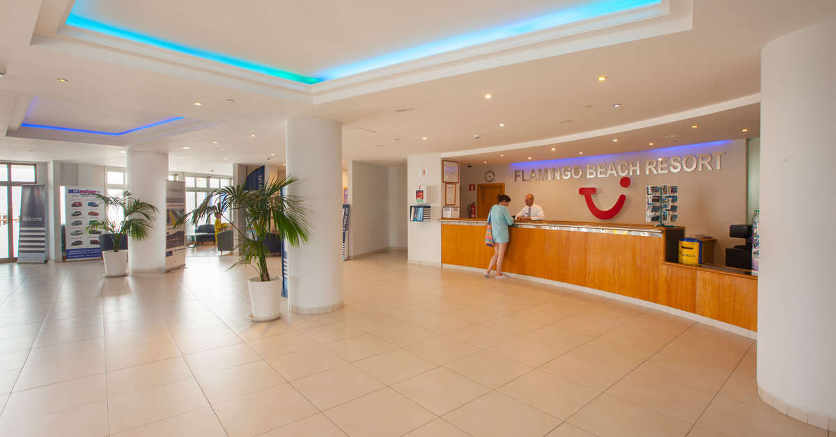 Een foto van het interieur van Flamingo Beach