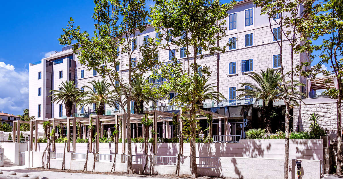 Ein Foto von der Außenansicht des Hotel Park Split