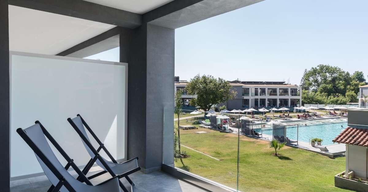 Ein Foto Acharavi Beach Hotel