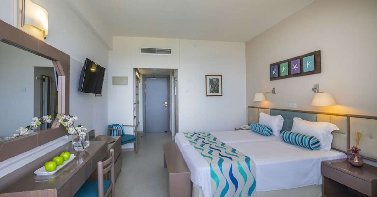 Een foto van Cavo Maris Beach Hotel