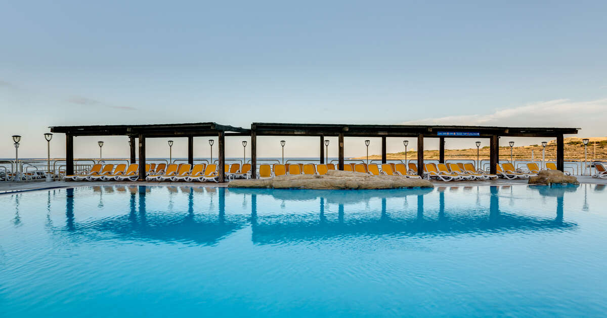 Ein Foto vom Pool im AX Sunny Coast Resort