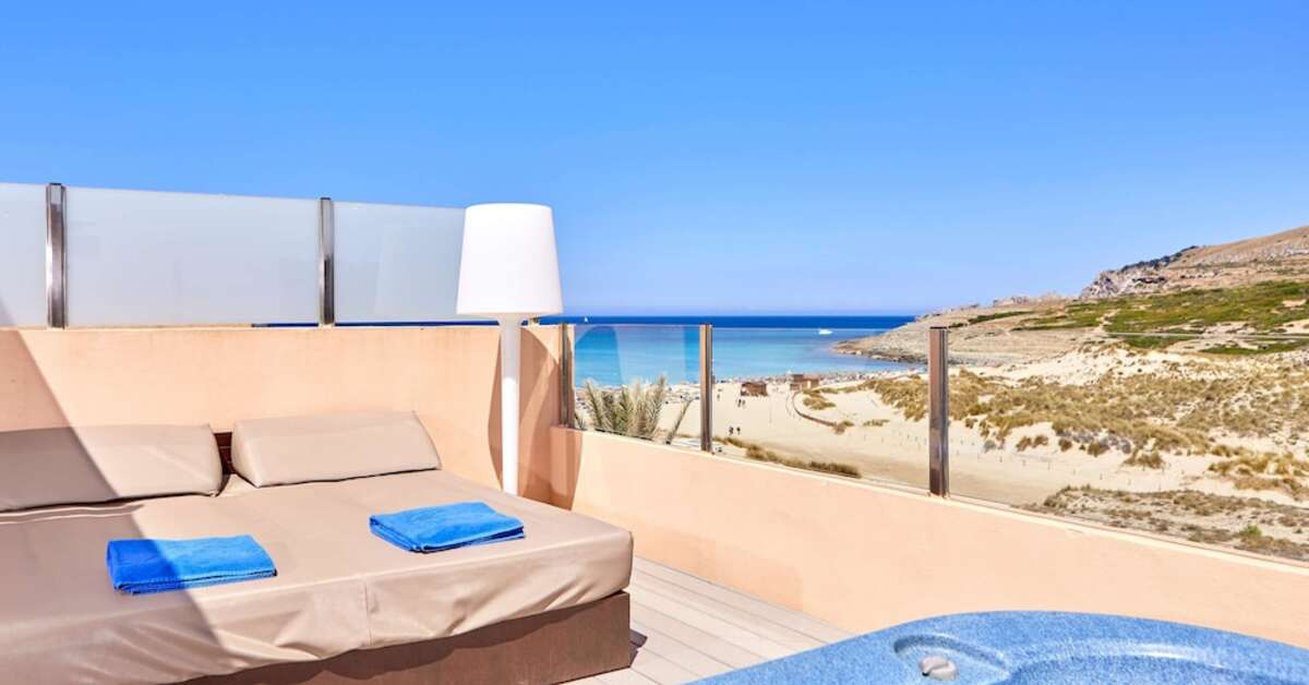 Een foto van Hotel Zafiro Cala Mesquida