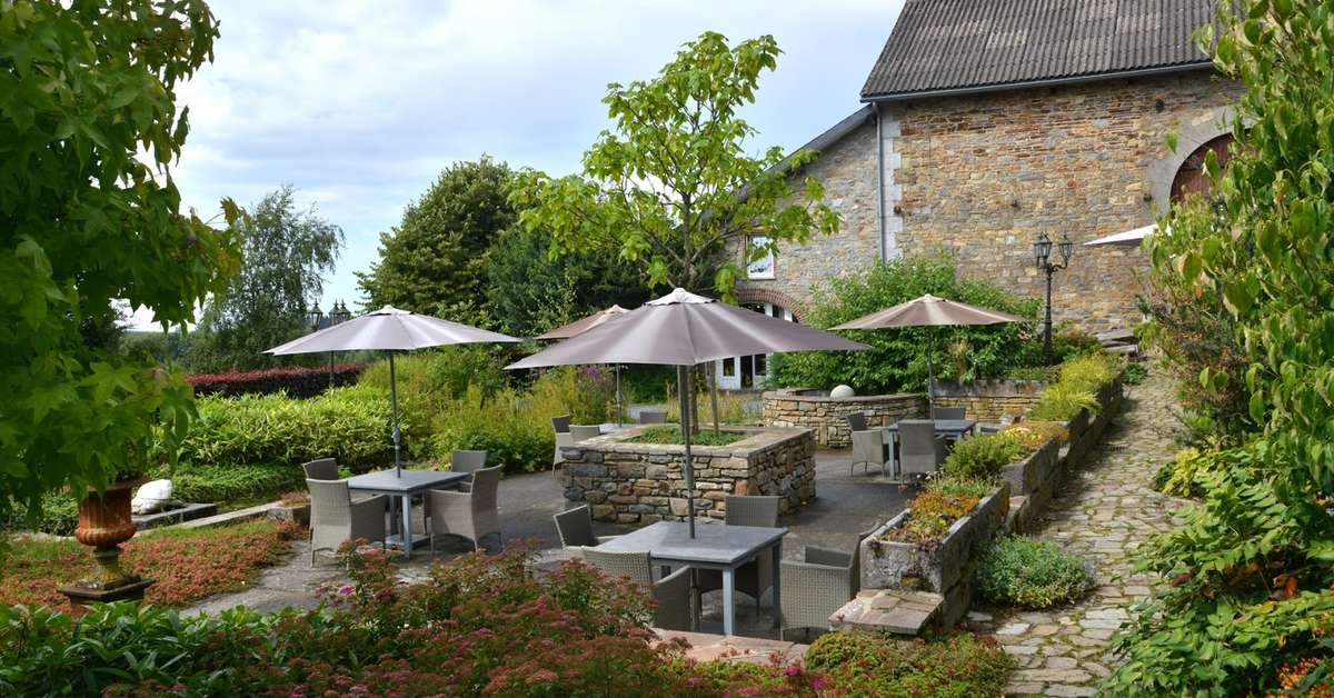 Een foto van het terras bij Domaine De L'Alu