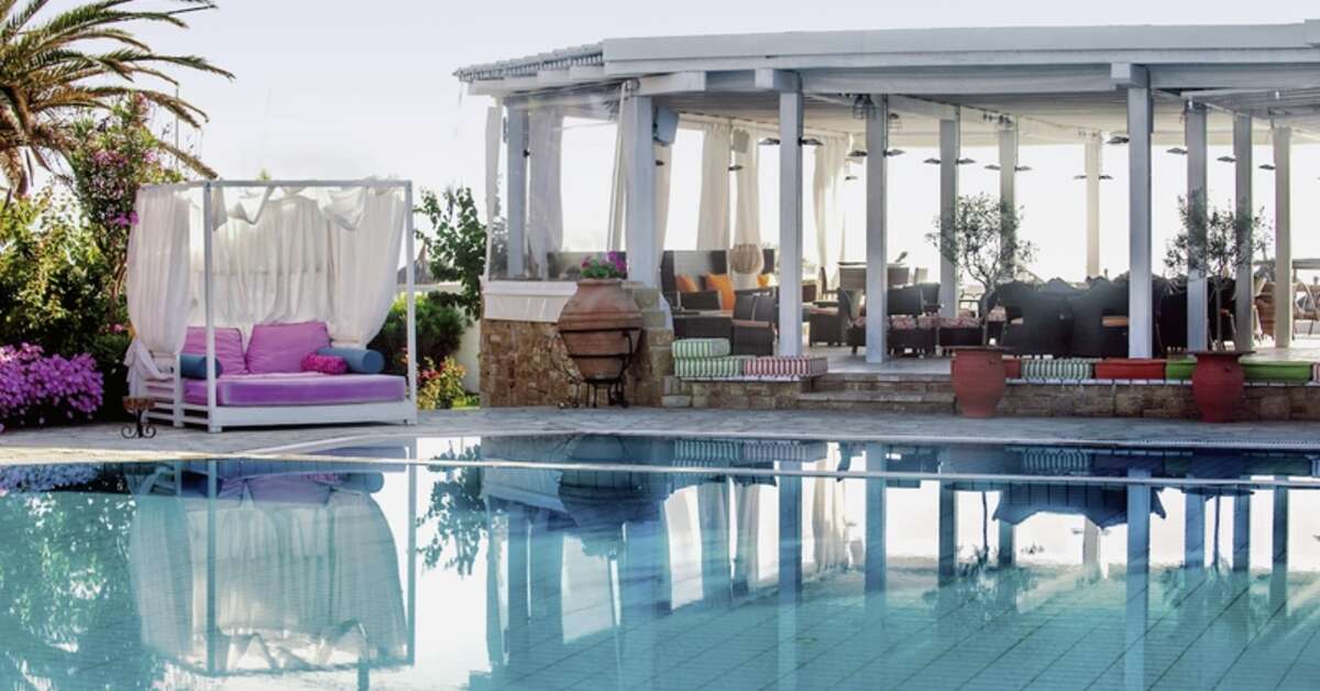 Een foto van het zwembad bij Antigoni Beach Resort