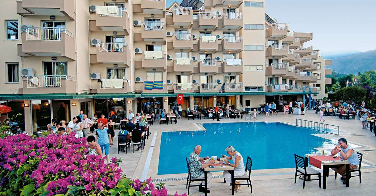 Een foto van het zwembad bij Viking Nona Beach Hotel