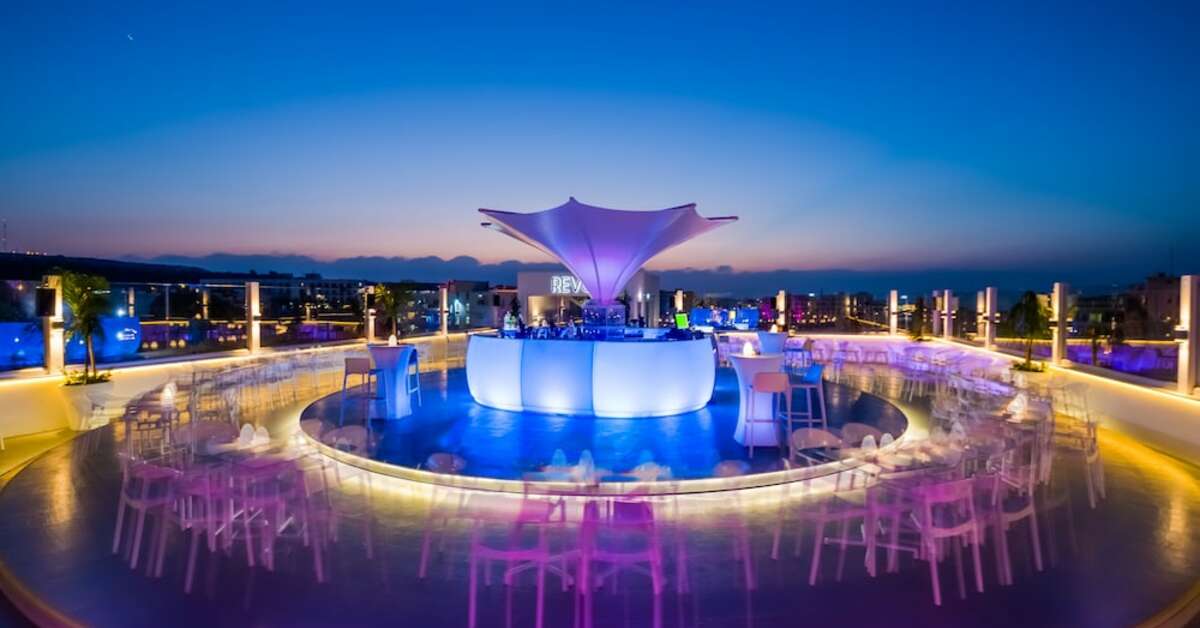 Ein Foto von der Außenansicht des Protaras Plaza Hotel