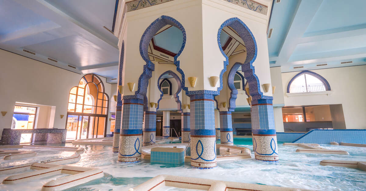 Ein Foto The Cascades Golf Resort & Spa