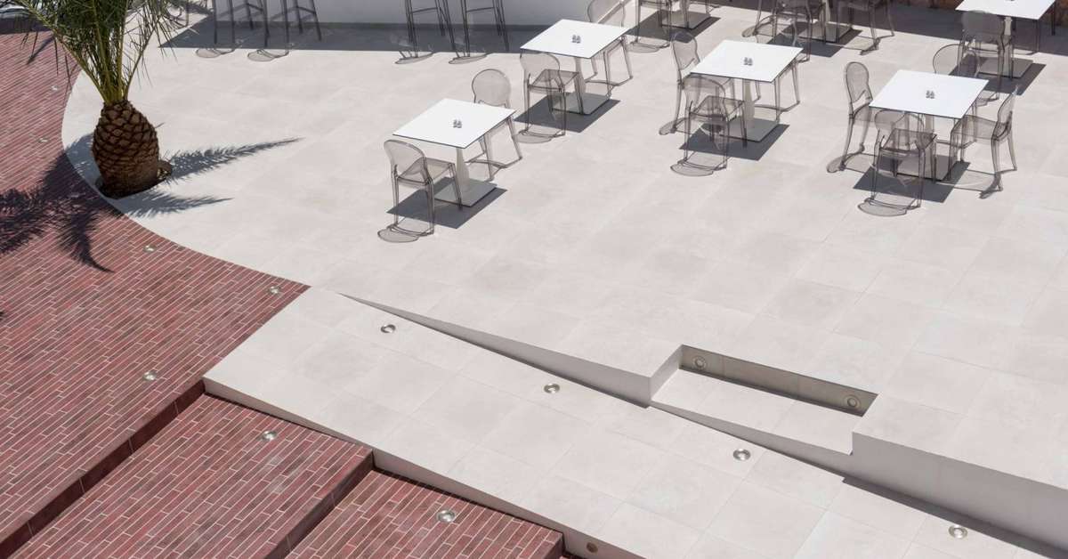 Een foto van het terras bij Mar 'n Mar Hotel & Suites