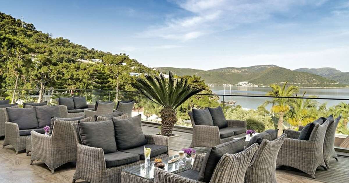 Een foto van het terras bij Rixos Premium Bodrum