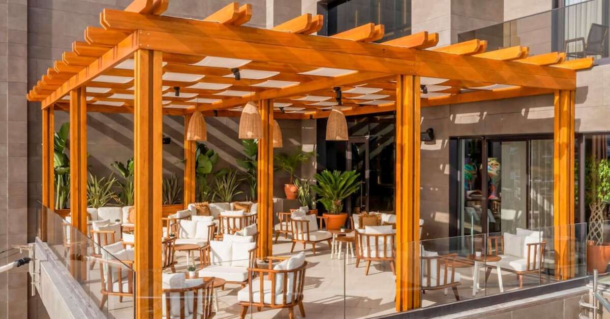 Een foto van het terras bij Bodrum Yalikavak - MGallery Collection