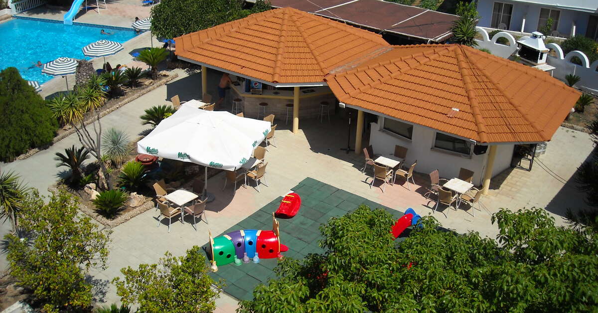 Een foto van de faciliteiten bij Pefkos Breeze Family Resort & Spa