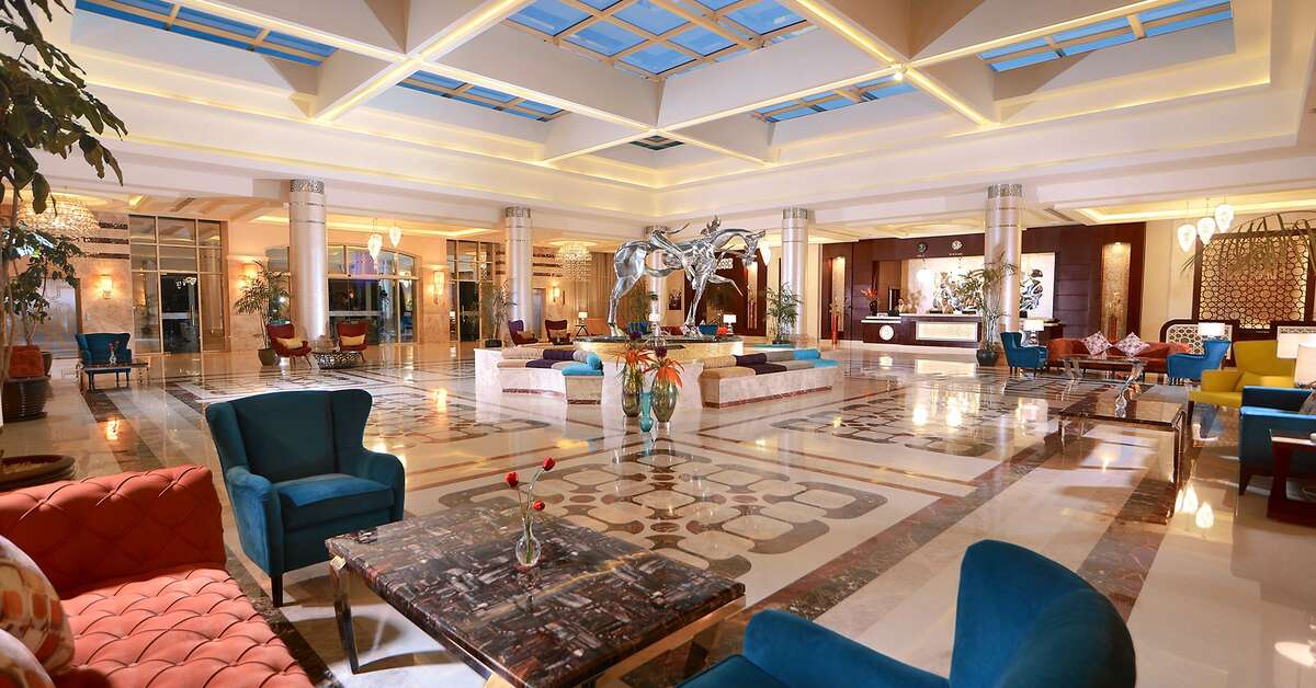 Een foto van het interieur van Pickalbatros White Beach