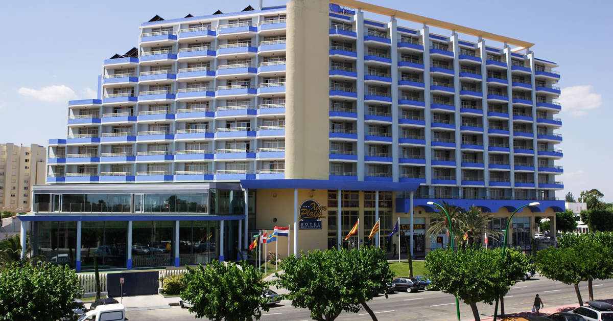Een foto van de buitenkant van Aparthotel Xon's Playa