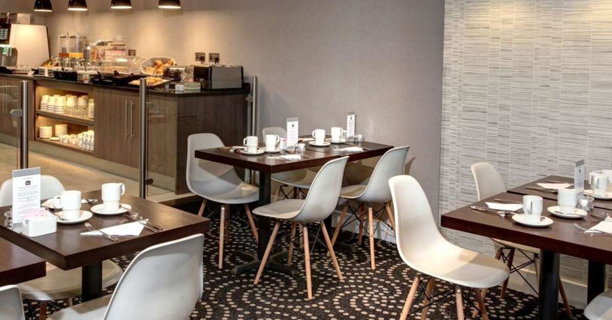 Een foto van de faciliteiten bij Best Western Plus Delmere Hotel