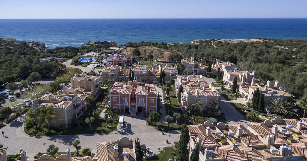 Een foto van de buitenkant van Vila Alba Resort