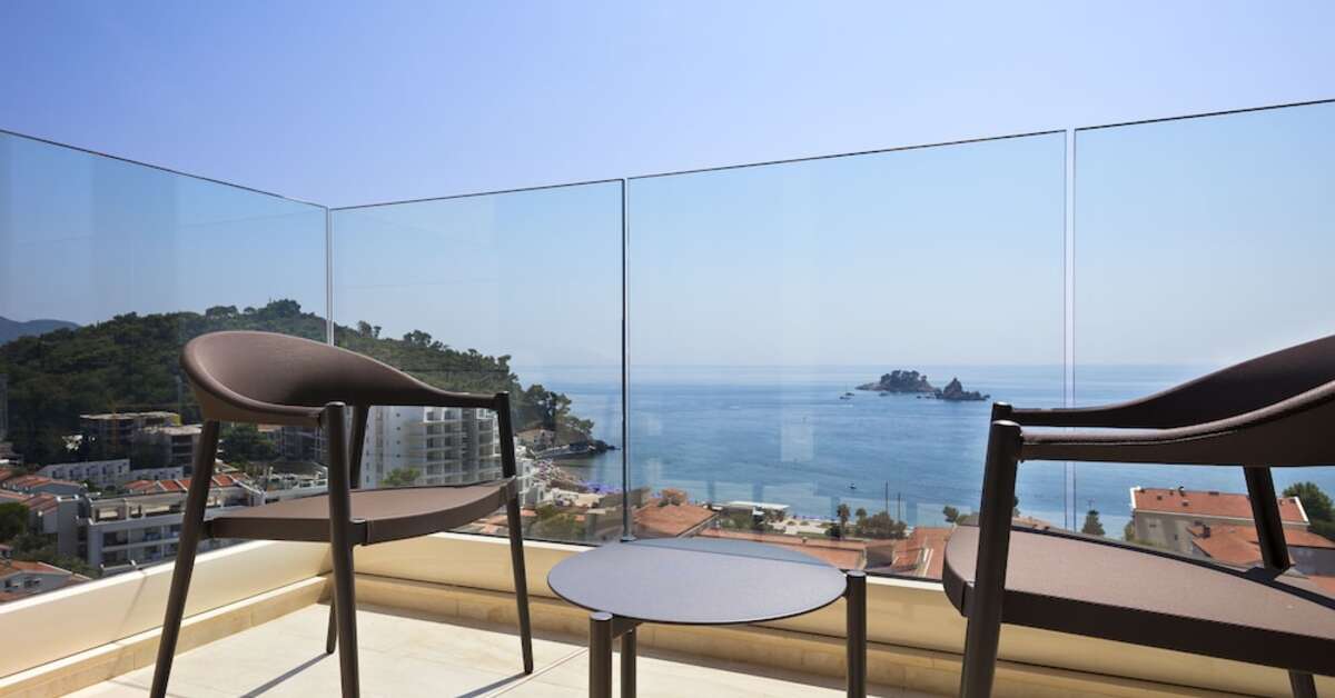 Een foto van Hotel AMI Budva Petrovac